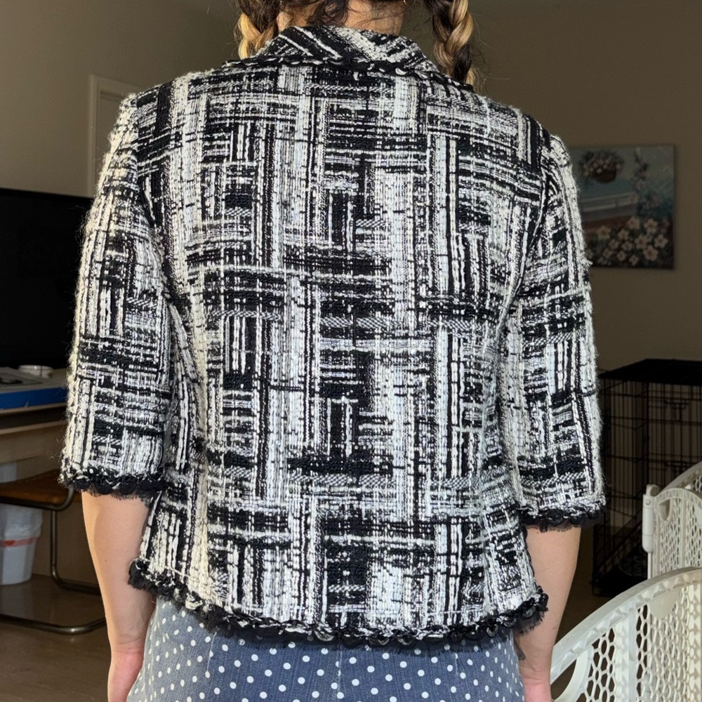 Jacket - Picture 9 of 10